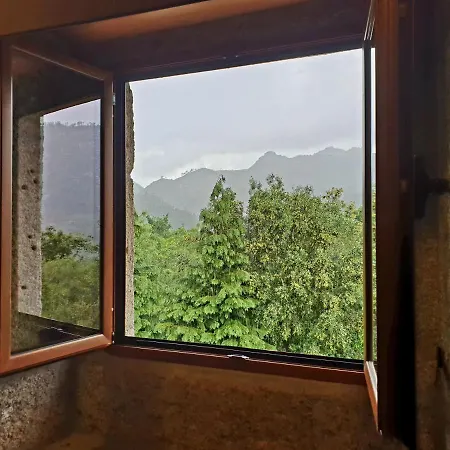 Quinta Da Casa Dos Santos - Inside Geres