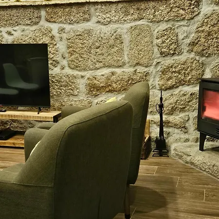 Quinta Da Casa Dos Santos - Inside Gerês