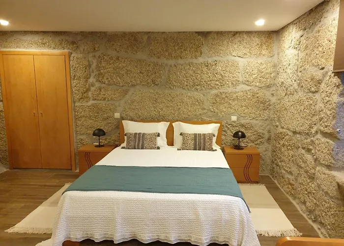 Quinta Da Casa Dos Santos - Inside Landhaus *