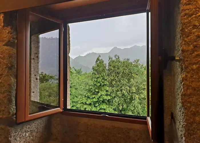 Quinta Da Casa Dos Santos - Inside Geres