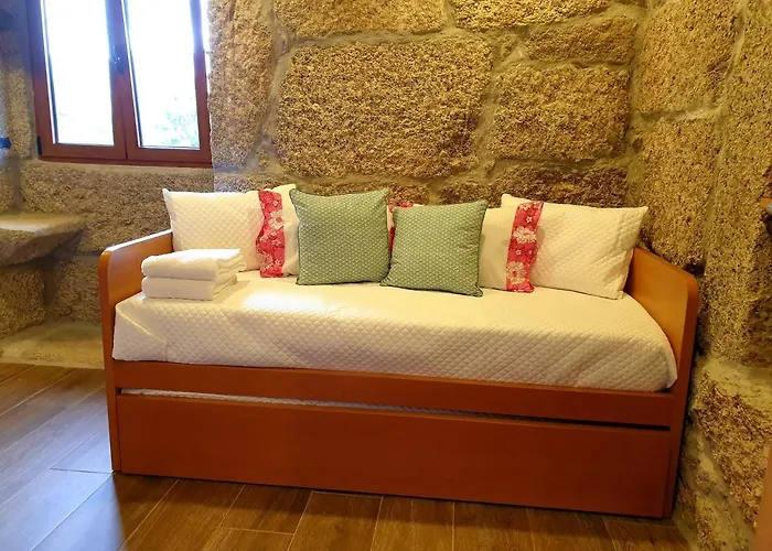 Quinta Da Casa Dos Santos - Inside Gerês