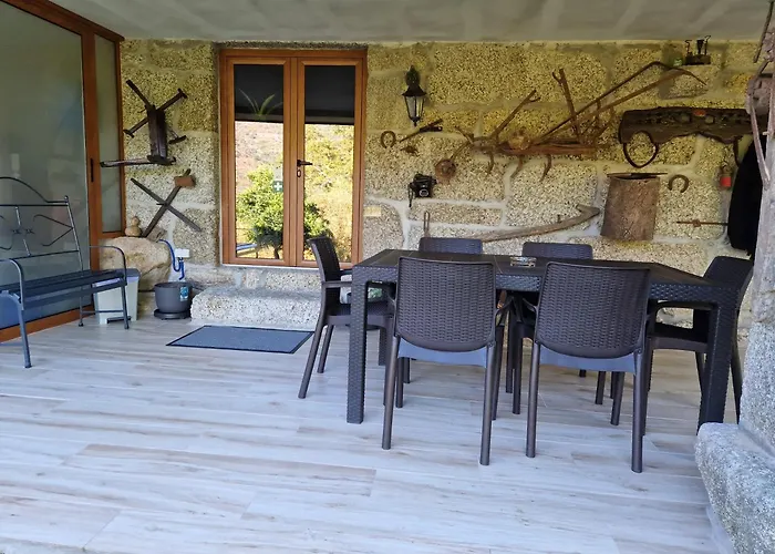 Quinta Da Casa Dos Santos - Inside * Gerês