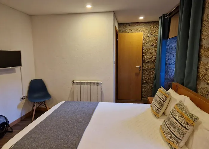 Quinta Da Casa Dos Santos - Inside * Gerês