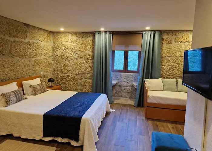 Quinta Da Casa Dos Santos - Inside * Gerês