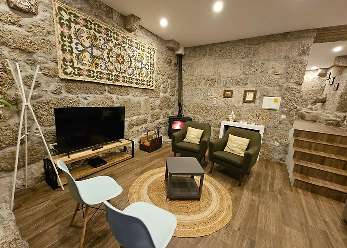 Quinta Da Casa Dos Santos - Inside Casa de Campo