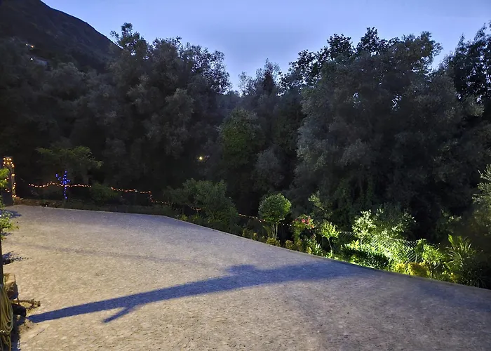 Quinta Da Casa Dos Santos - Inside *